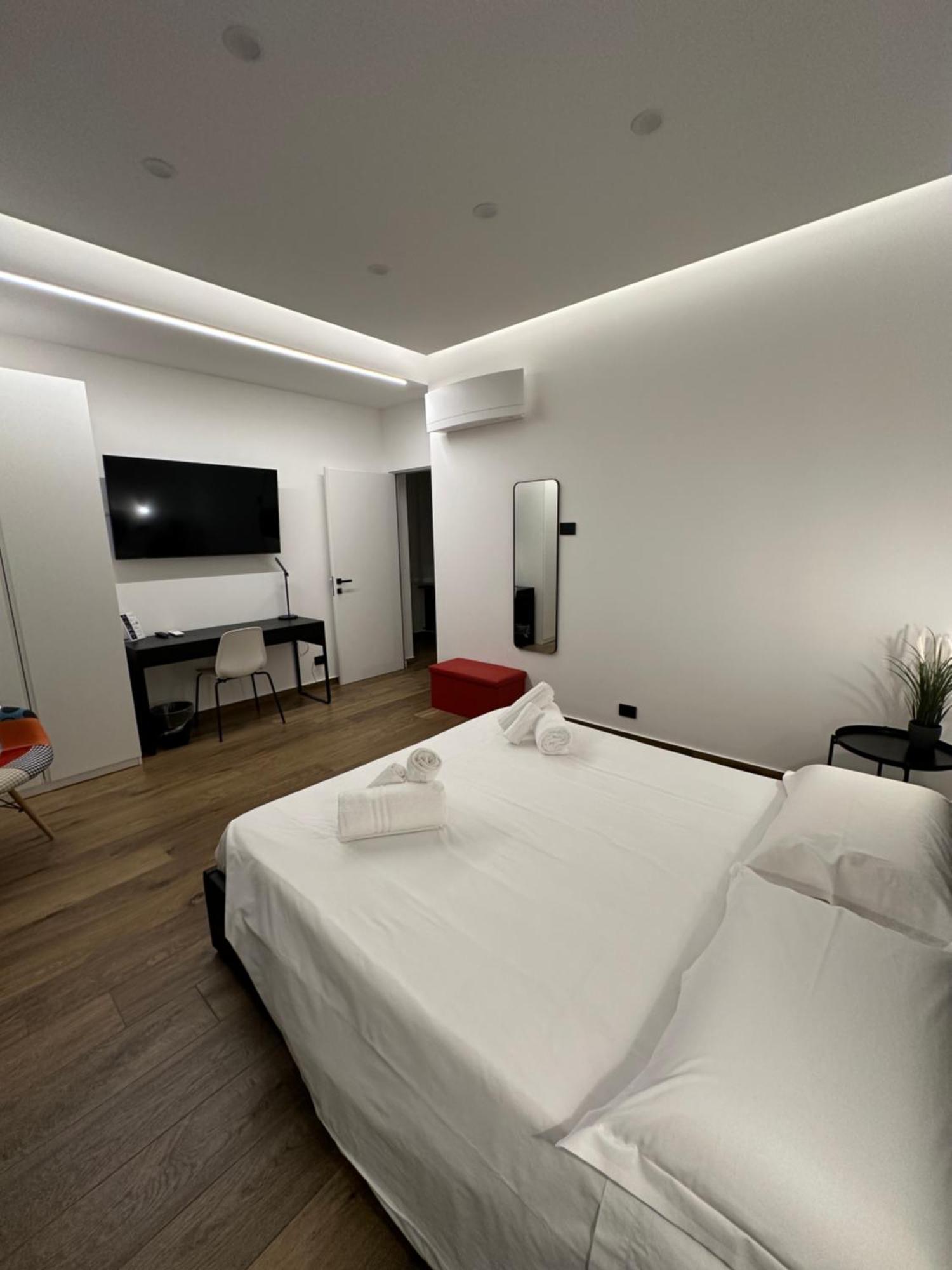 Borgiarooms Luxury Apartment Милаццо Экстерьер фото