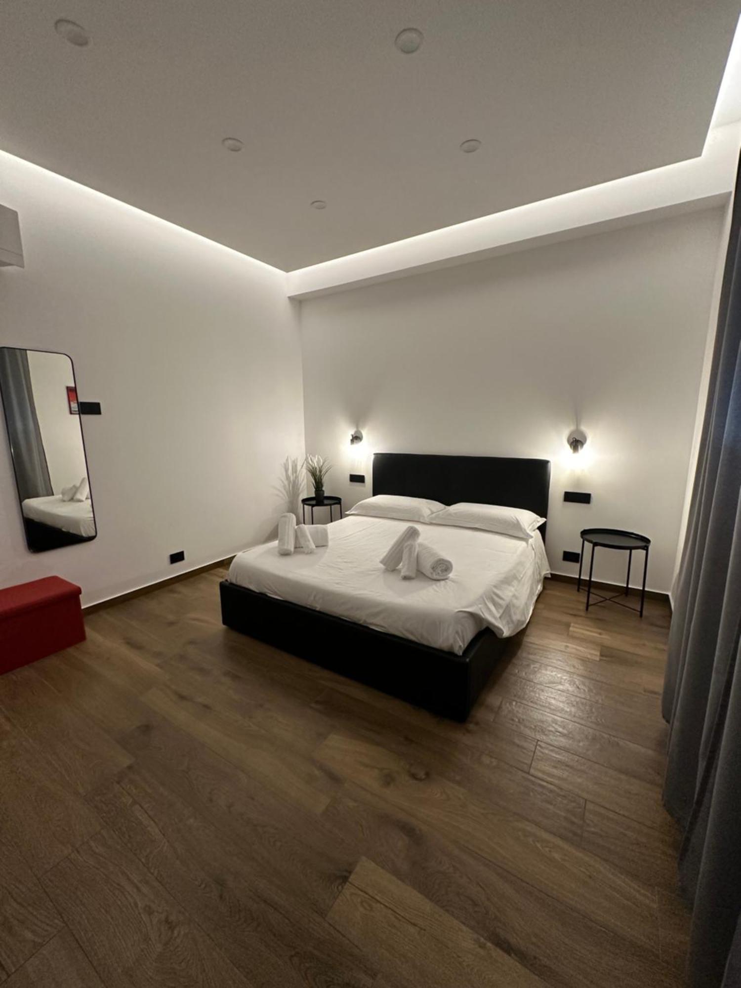 Borgiarooms Luxury Apartment Милаццо Экстерьер фото